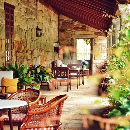 Pazo Revel & 2* Ποντεβέντρα